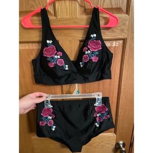 torrid Swim - Torrid black floral embroidered bikini torrid Swim - Torrid black floral embroidered bikini